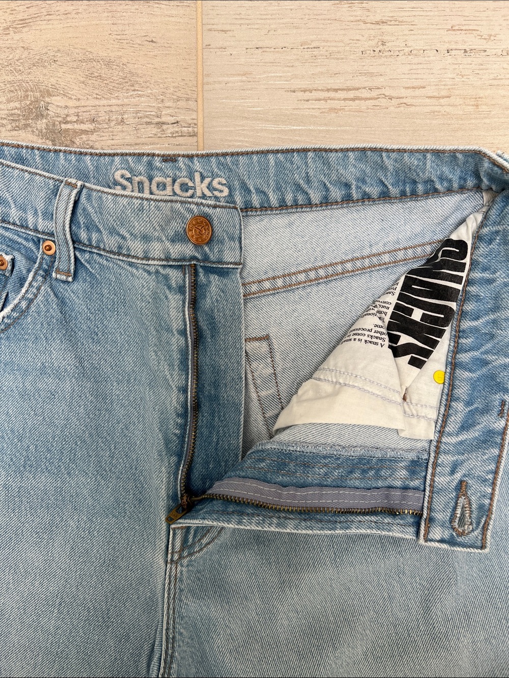 MOTHER Snack Denim - Picture 4 of 14